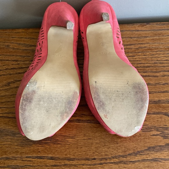 Apt 9 Pink Heels - Picture 5 of 5
